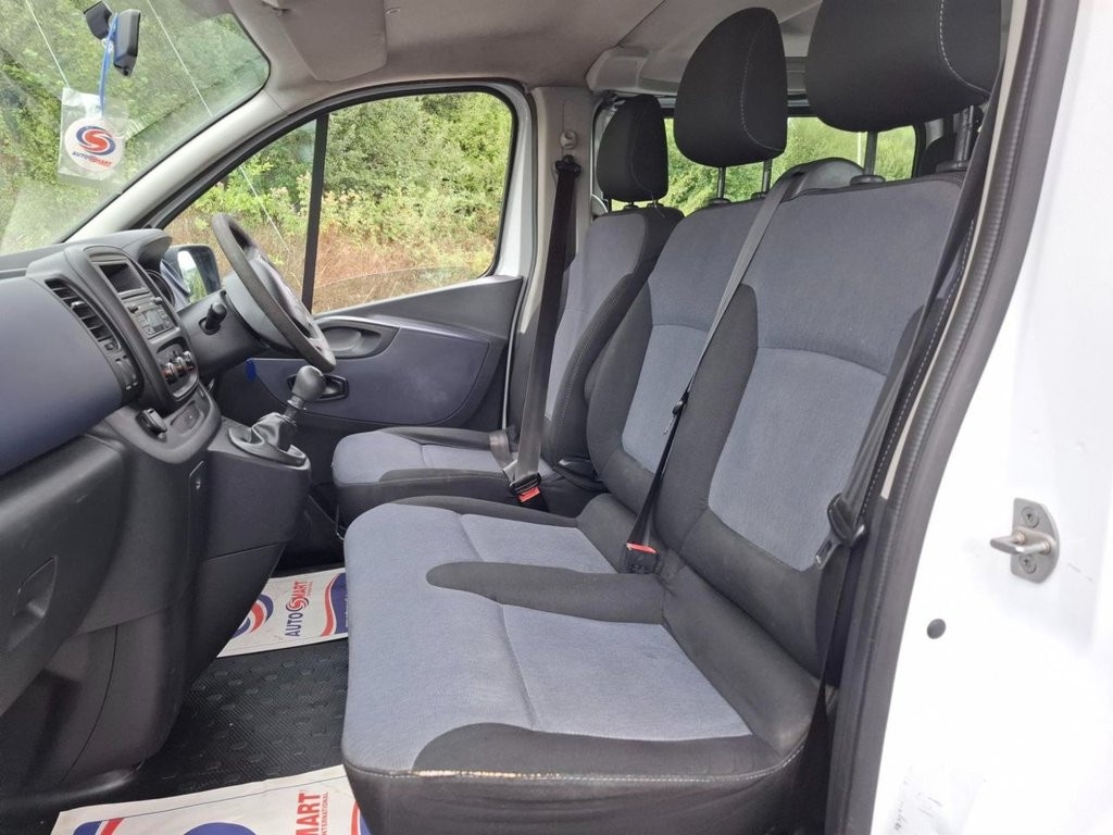 Used Vauxhall Vivaro 2015 for sale - 76407642: Photo 13