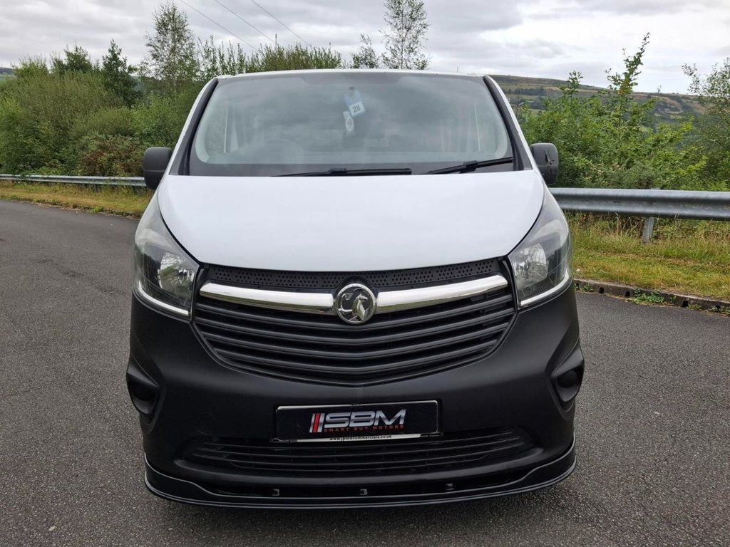 Used Vauxhall Vivaro 2015 for sale - 76407642: Photo 2