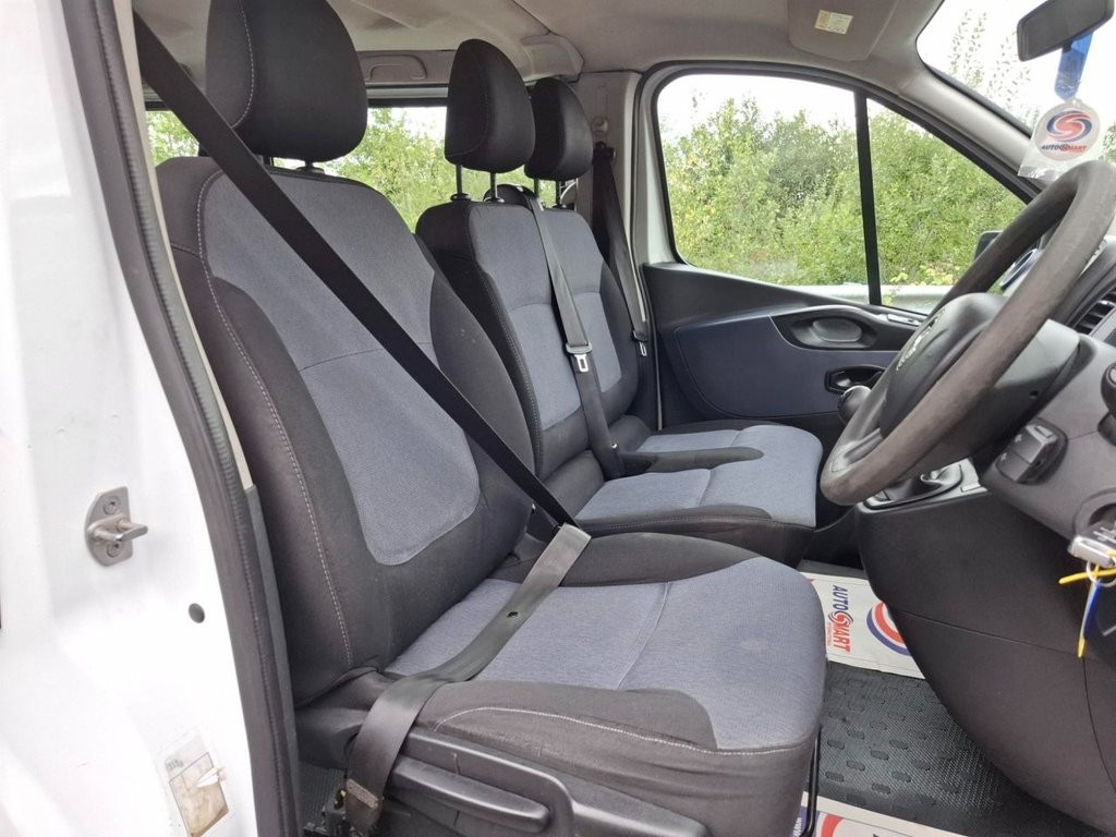 Used Vauxhall Vivaro 2015 for sale - 76407642: Photo 9