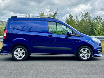 Used Ford Transit 2018 for sale - 76407644: Photo