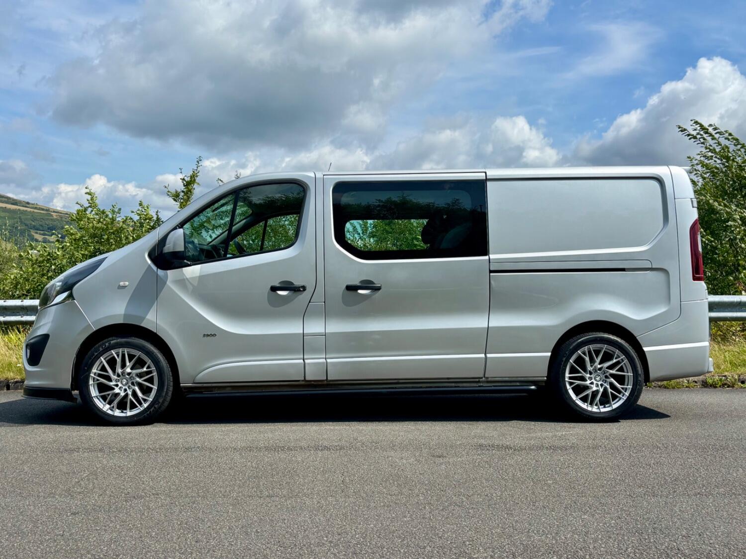 Used Vauxhall Vivaro 2016 for sale - 76712660: Photo 10