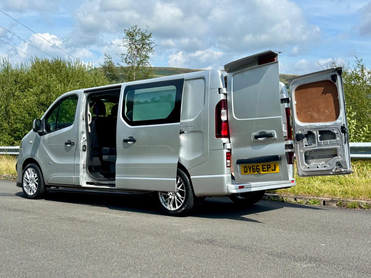 Used Vauxhall Vivaro 2016 for sale - 76712660: Photo 12