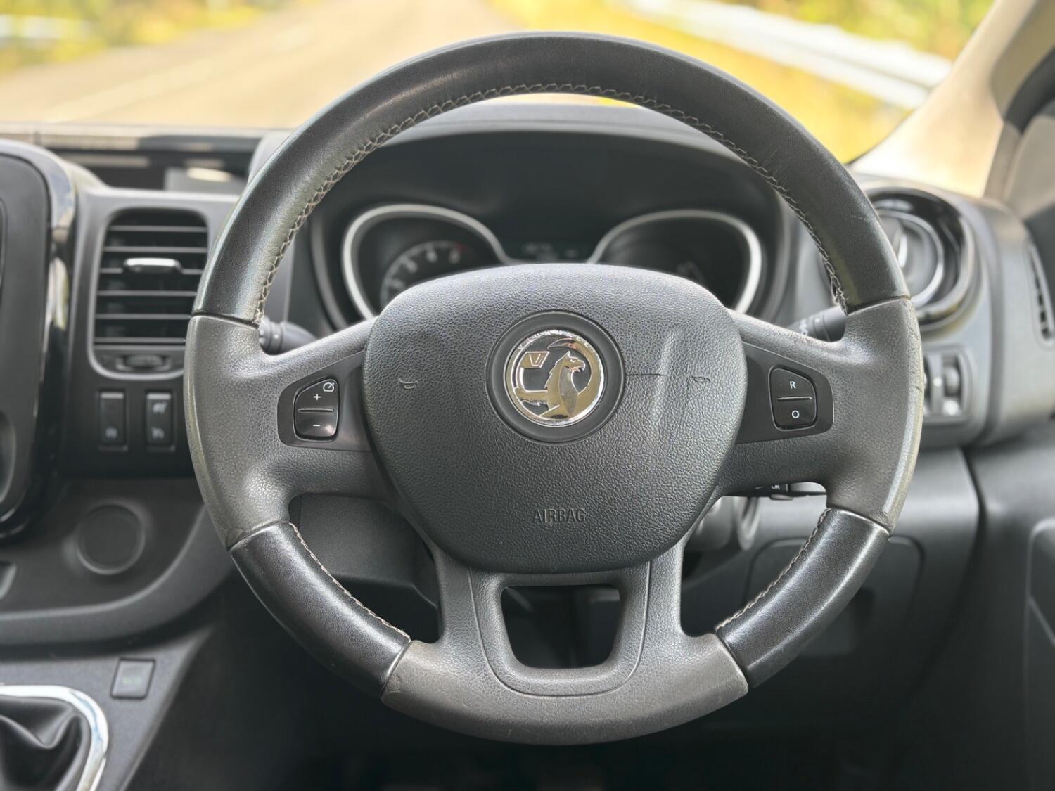 Used Vauxhall Vivaro 2016 for sale - 76712660: Photo 31