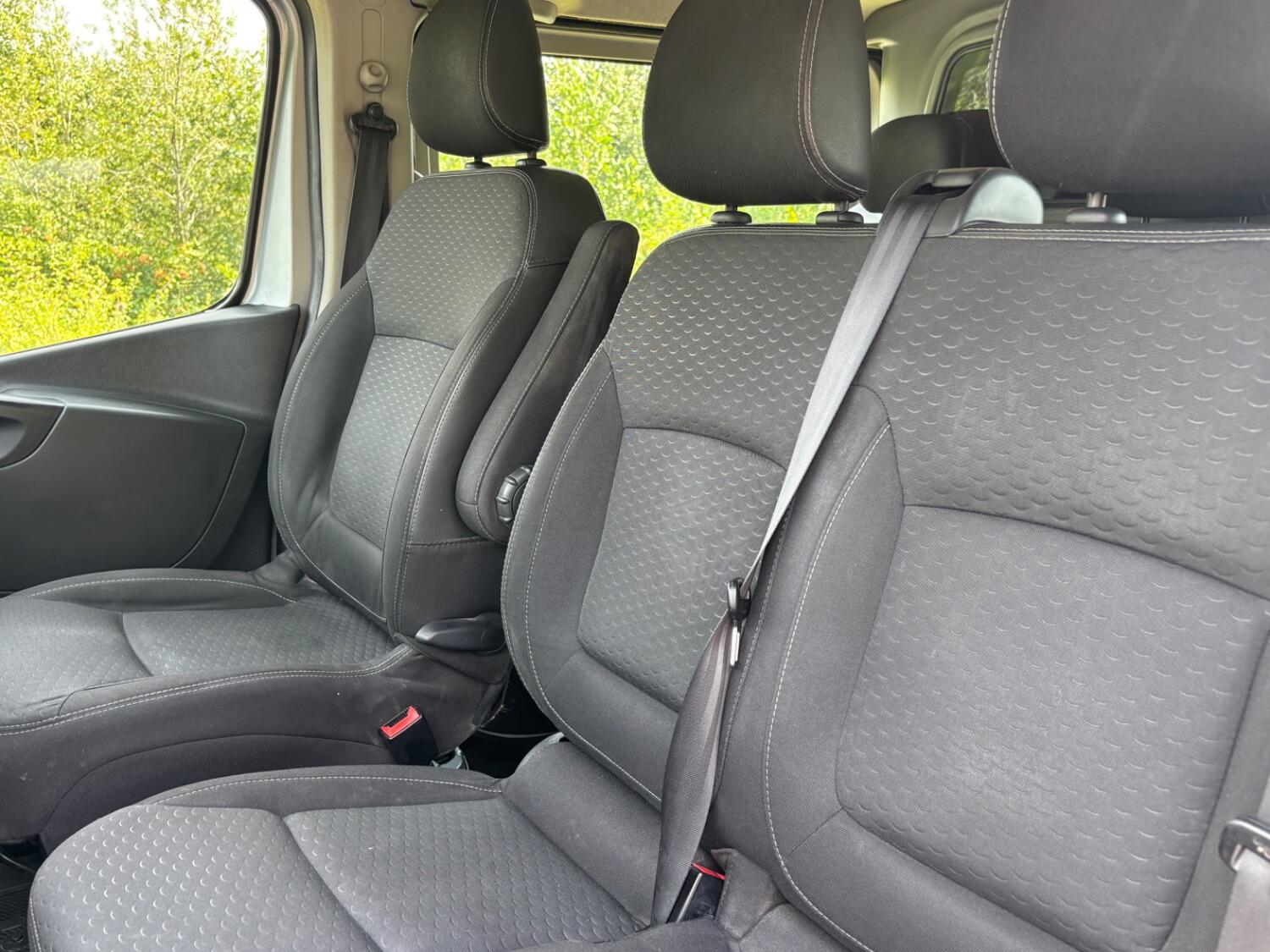 Used Vauxhall Vivaro 2016 for sale - 76712660: Photo 33