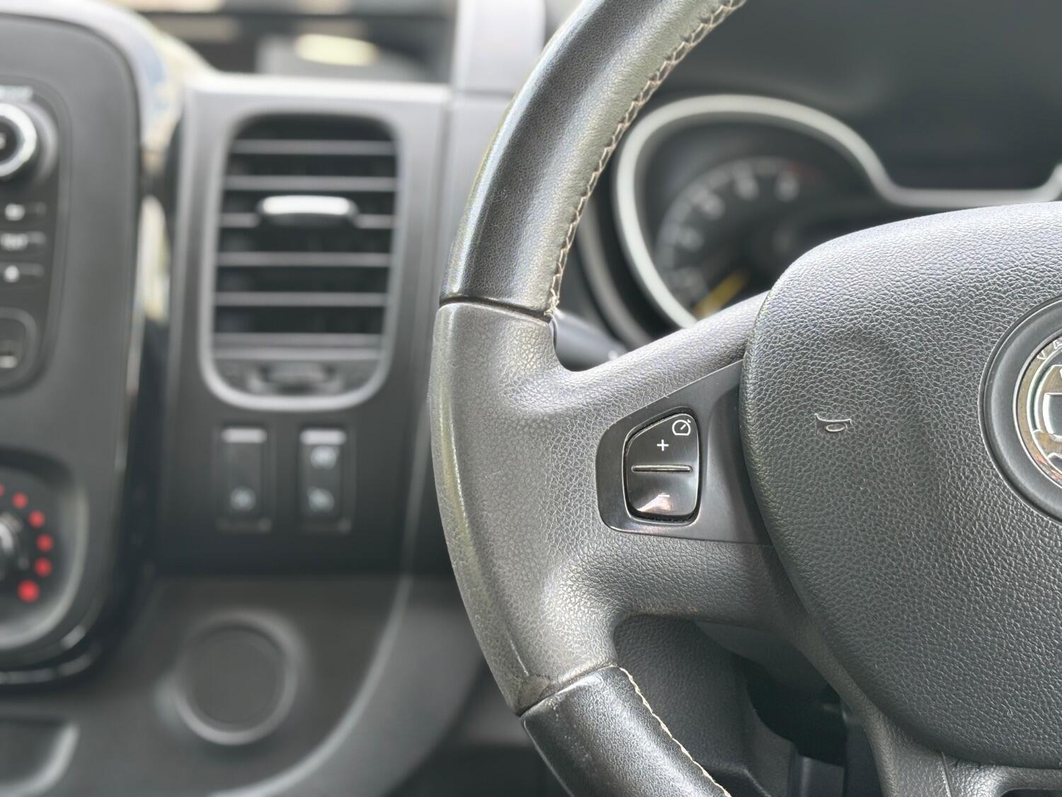 Used Vauxhall Vivaro 2016 for sale - 76712660: Photo 34