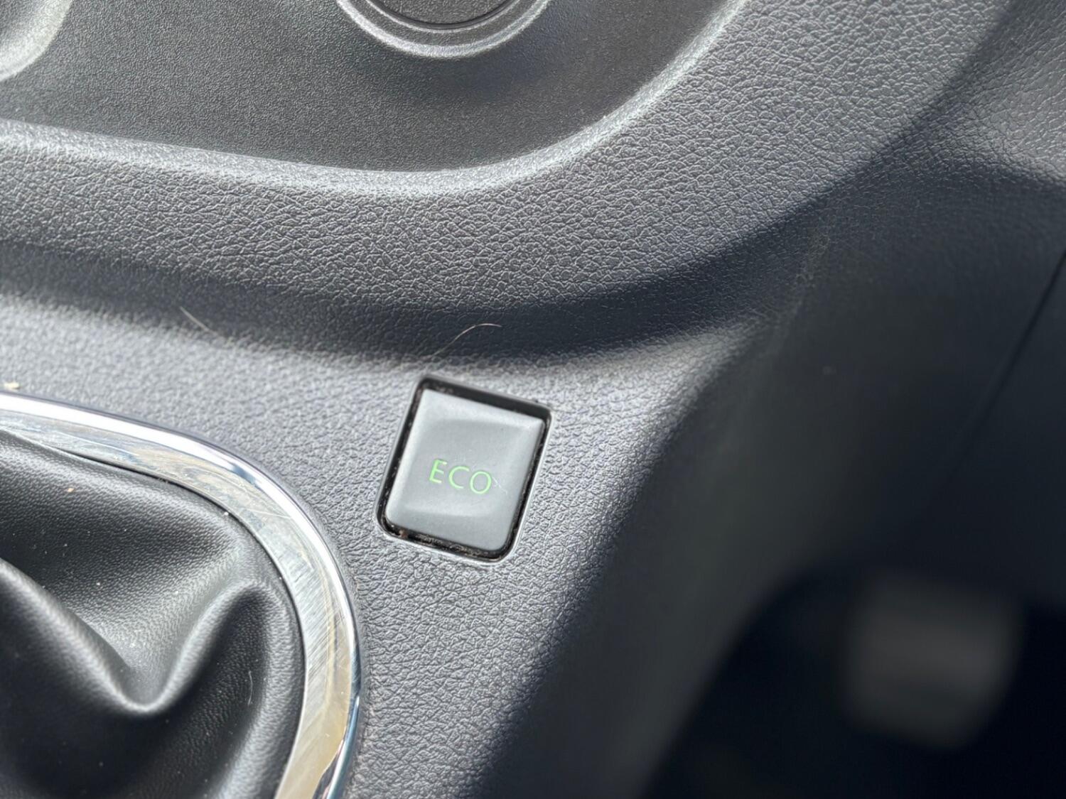 Used Vauxhall Vivaro 2016 for sale - 76712660: Photo 45