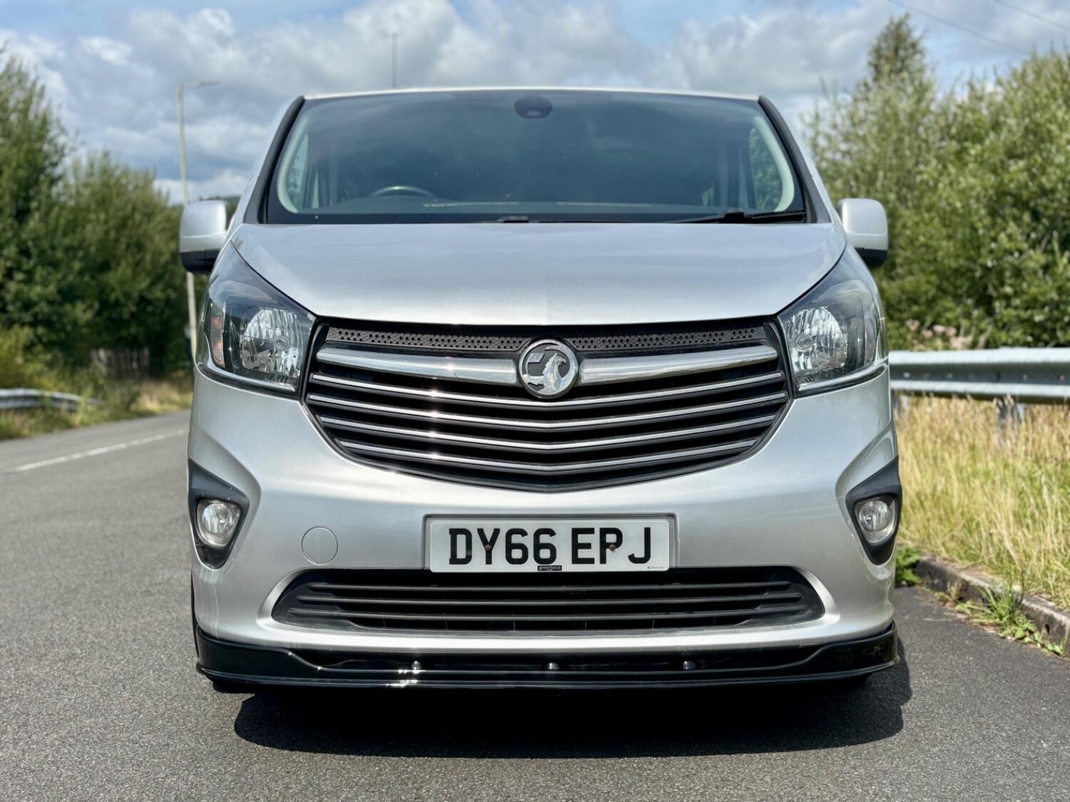 Used Vauxhall Vivaro 2016 for sale - 76712660: Photo 5