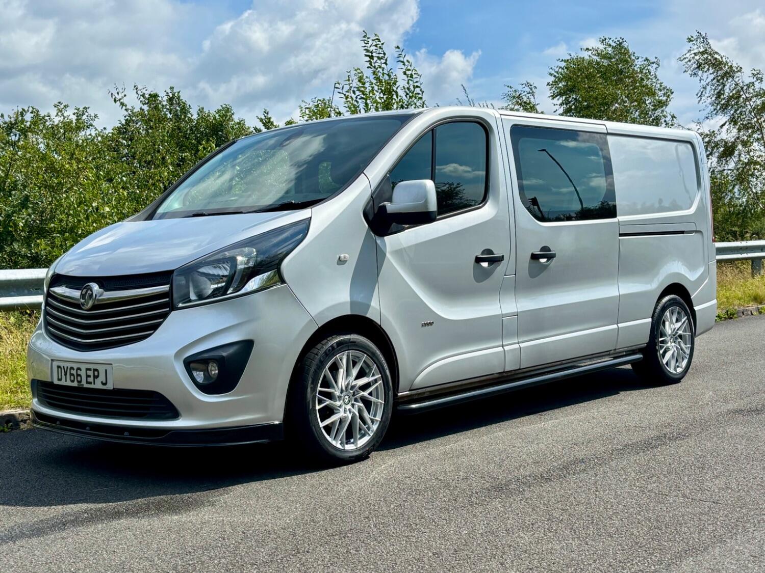 Used Vauxhall Vivaro 2016 for sale - 76712660: Photo 8