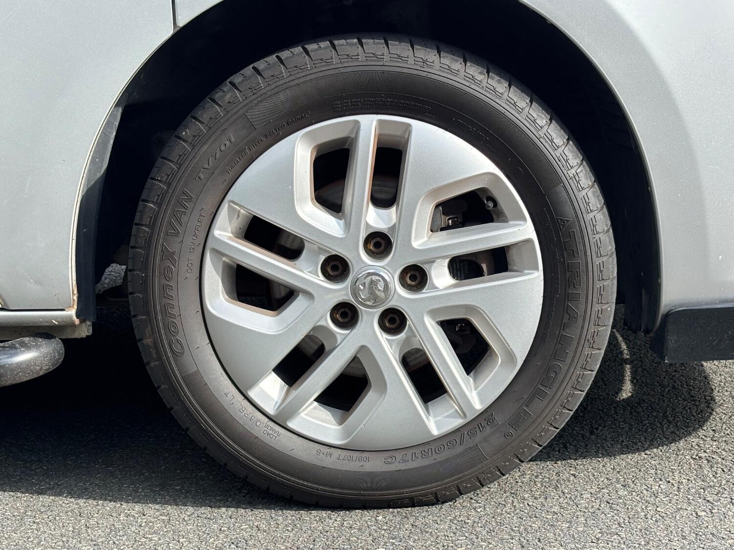 Used Vauxhall Vivaro 2015 for sale - 76407554: Photo 23