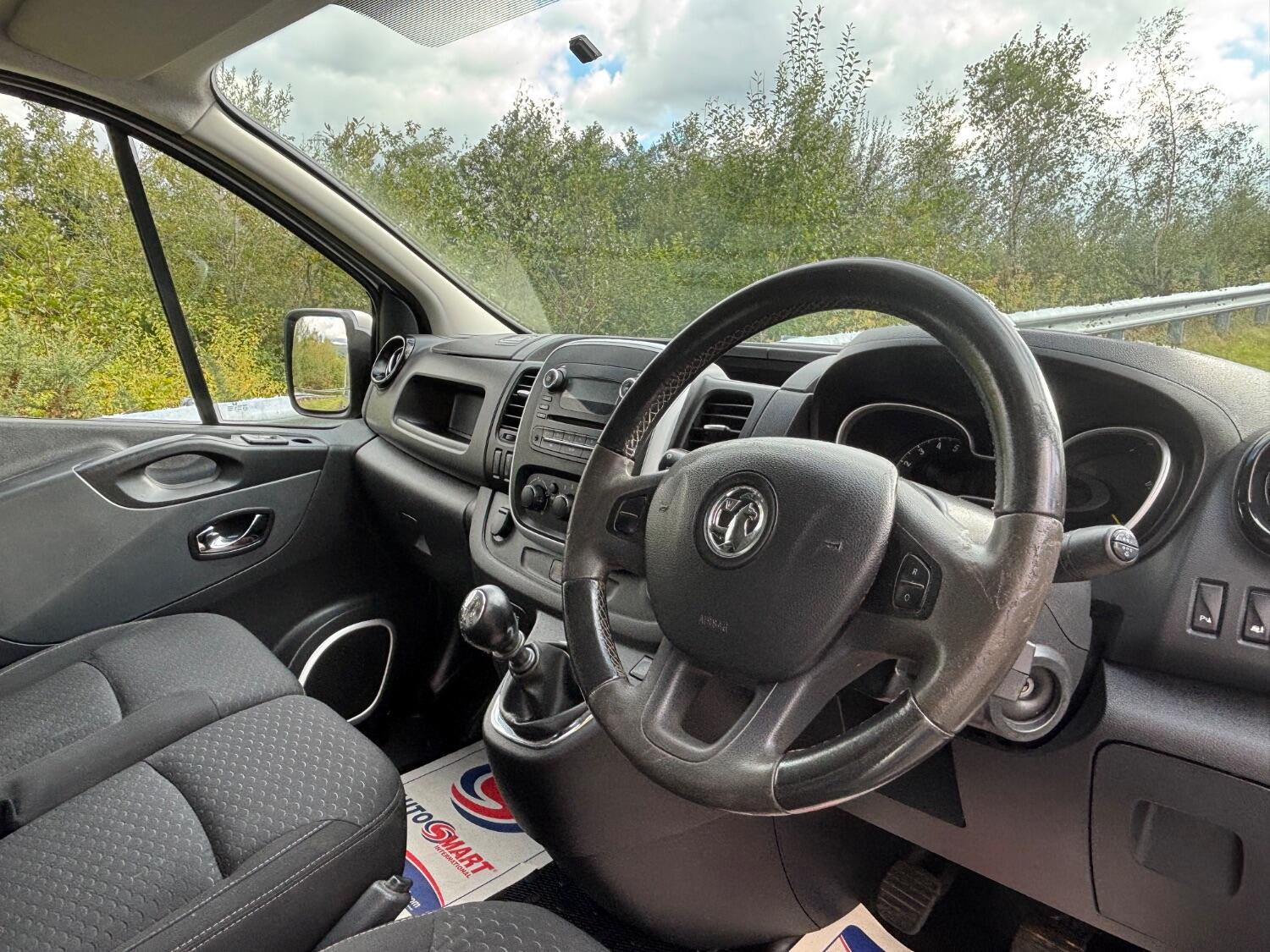 Used Vauxhall Vivaro 2015 for sale - 76407554: Photo 27