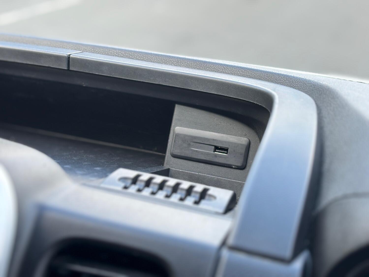 Used Vauxhall Vivaro 2015 for sale - 76407554: Photo 43