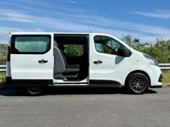 Used Renault Trafic 2017 for sale - 74697227: Photo