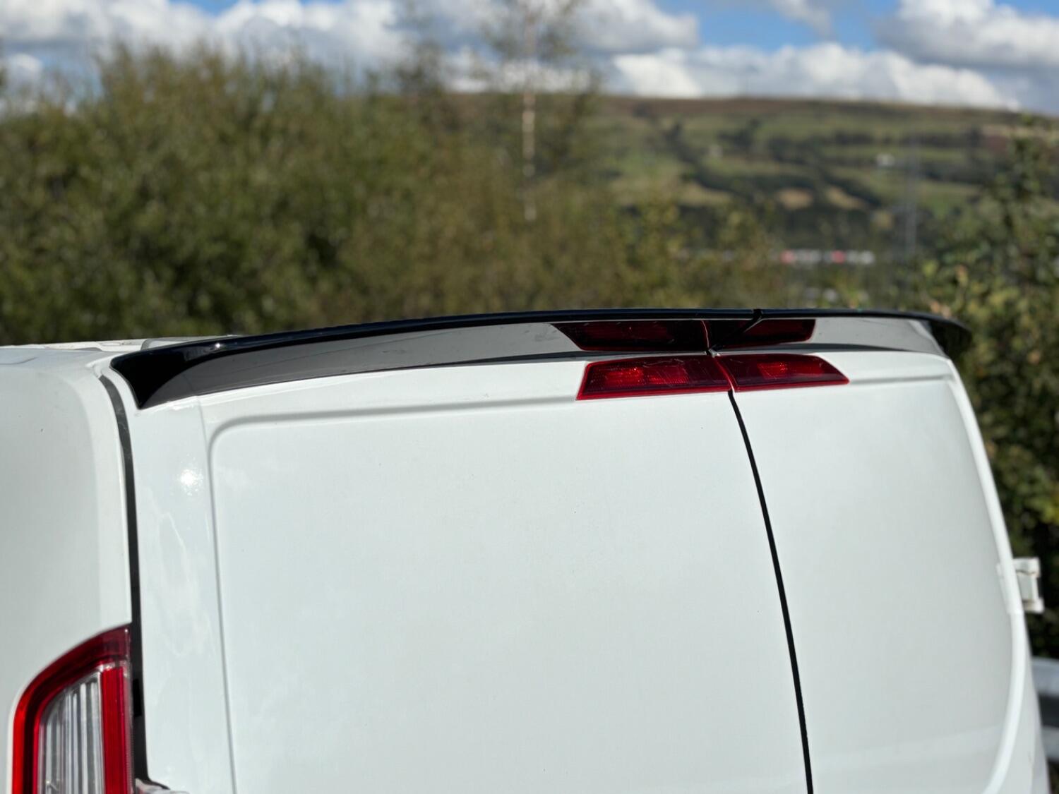 Used Ford Transit Custom 2016 for sale - 76407539: Photo 17