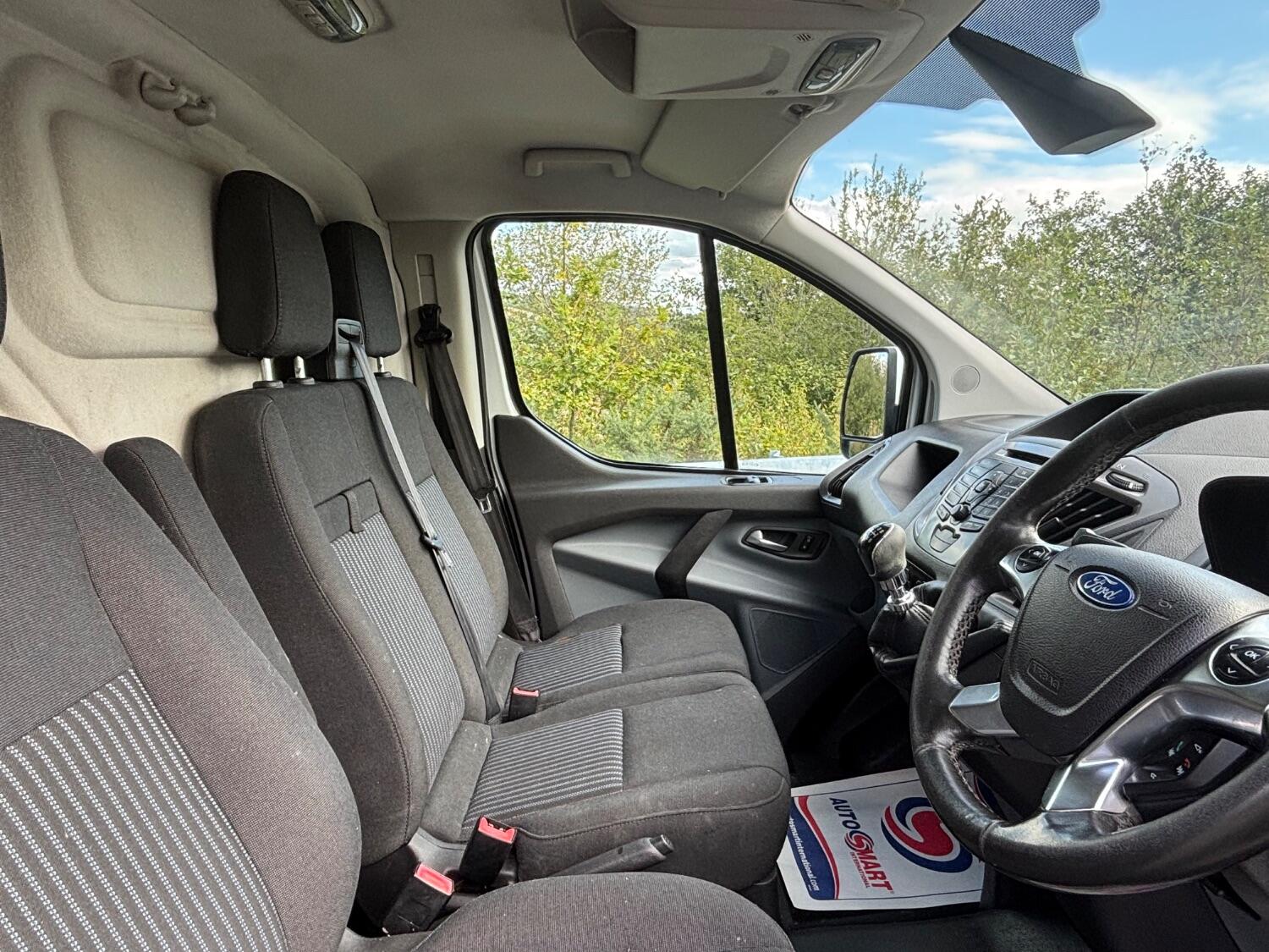 Used Ford Transit Custom 2016 for sale - 76407539: Photo 24