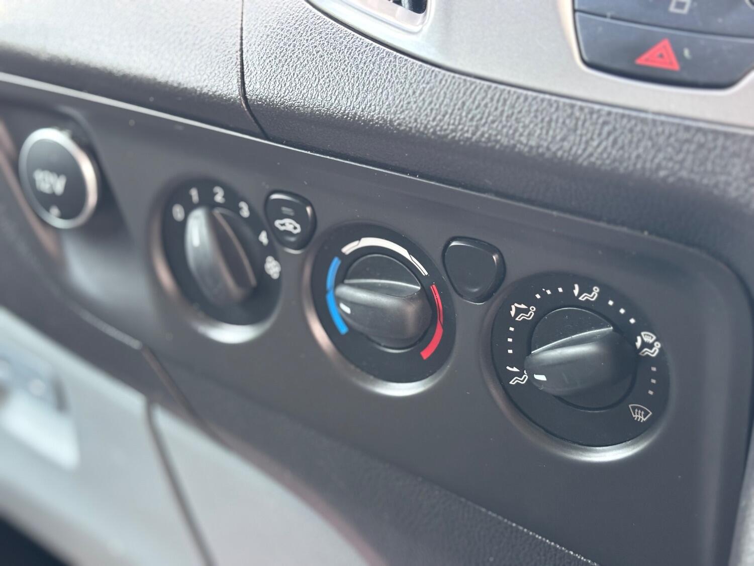 Used Ford Transit Custom 2016 for sale - 76407539: Photo 36