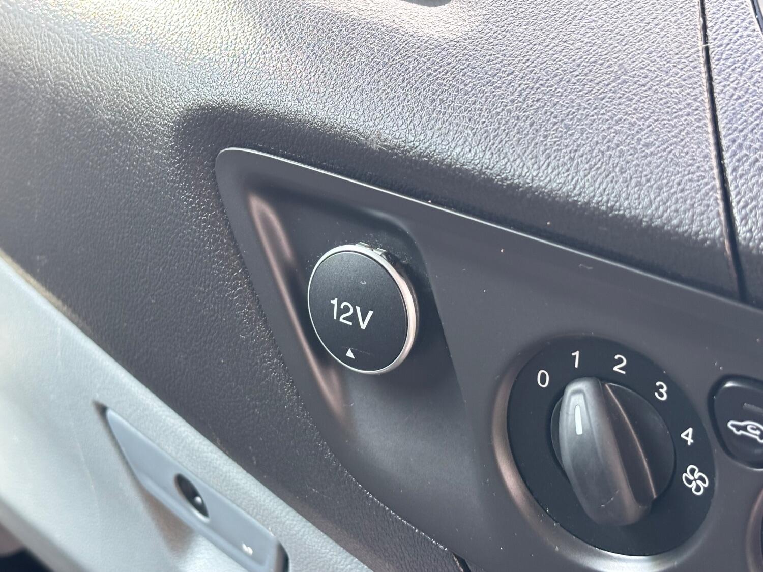 Used Ford Transit Custom 2016 for sale - 76407539: Photo 37