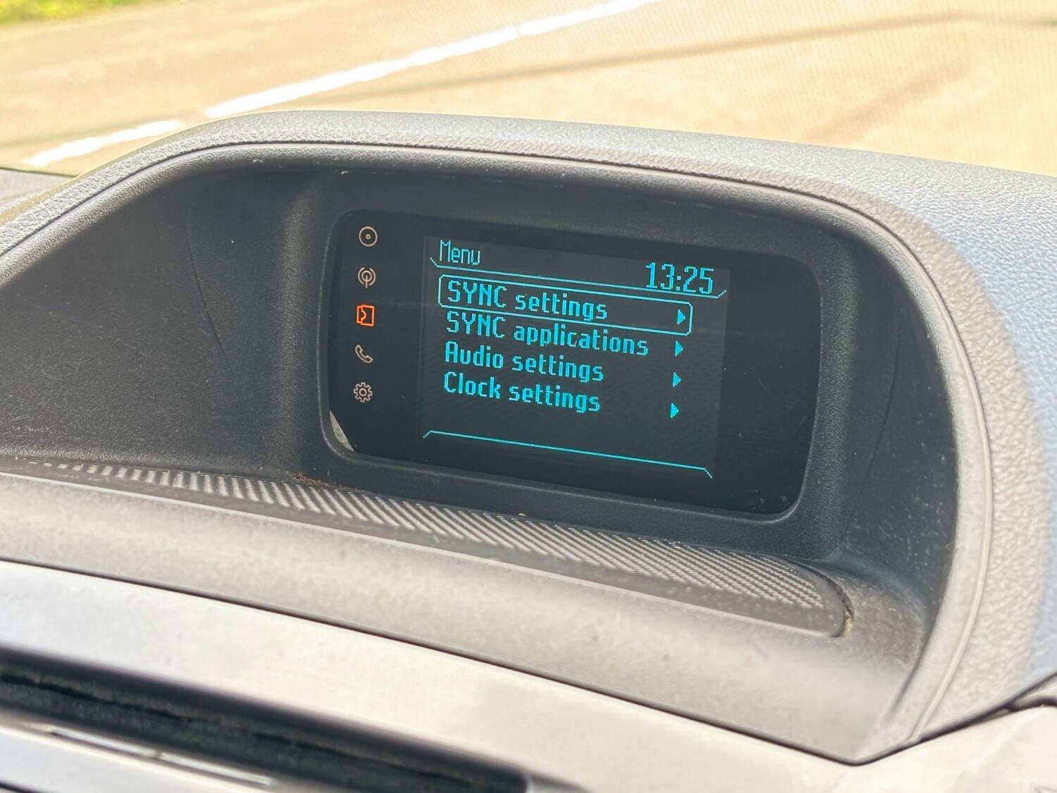 Used Ford Transit Custom 2016 for sale - 76407539: Photo 42