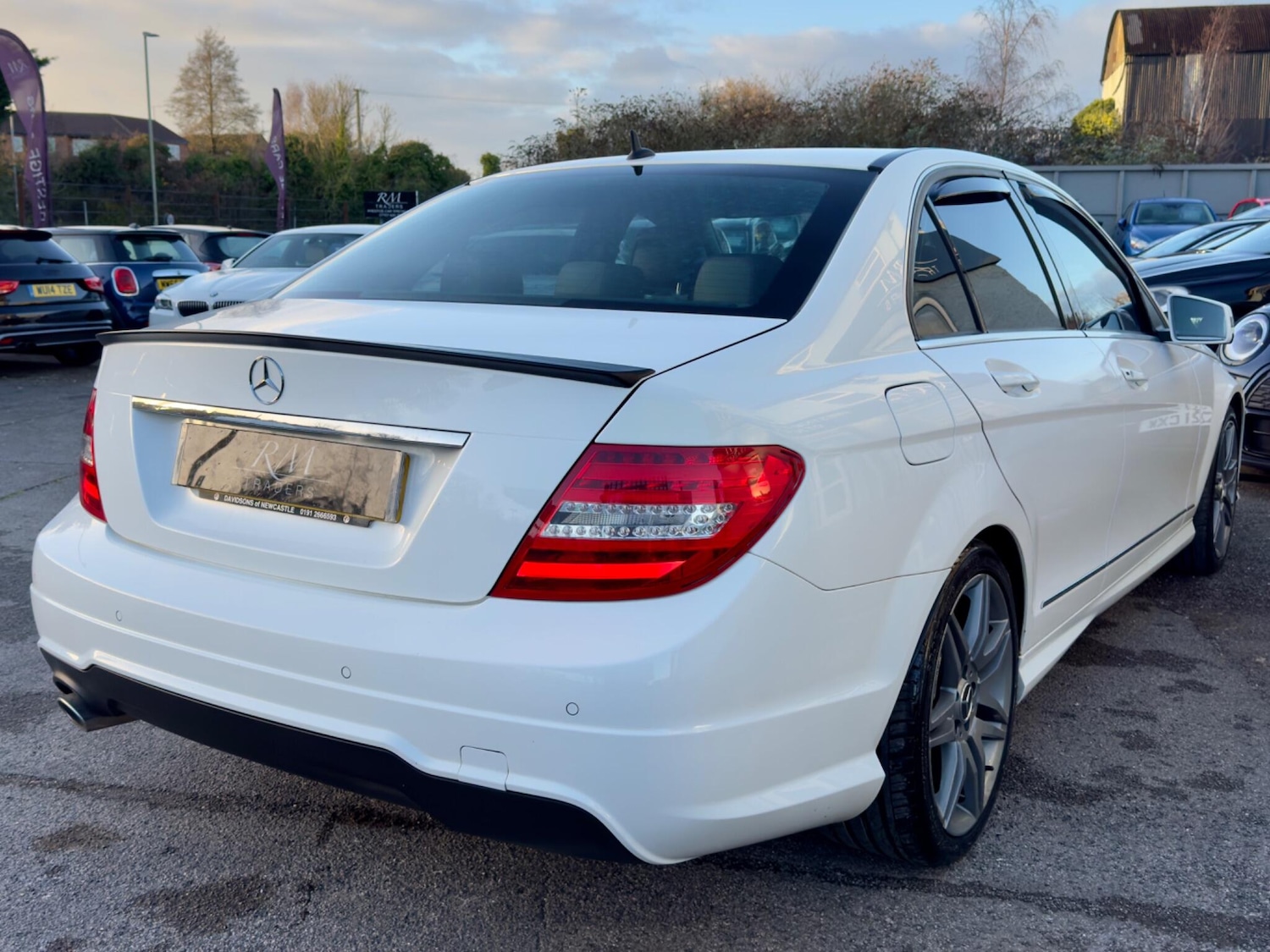 Used Mercedes-Benz C Class 2012 for sale - 76866432: Photo 11