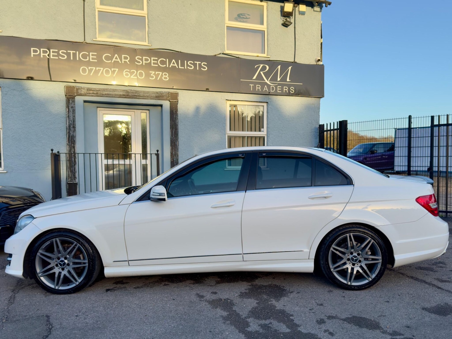 Used Mercedes-Benz C Class 2012 for sale - 76866432: Photo 6