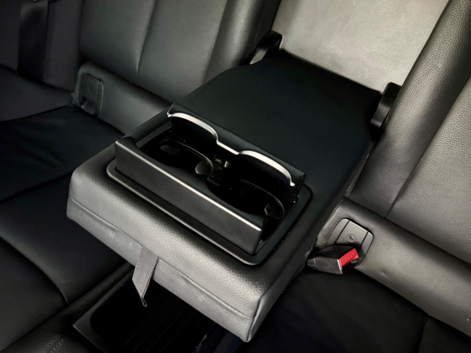 Used BMW 4 Series 2014 for sale - 76498488: Photo 32