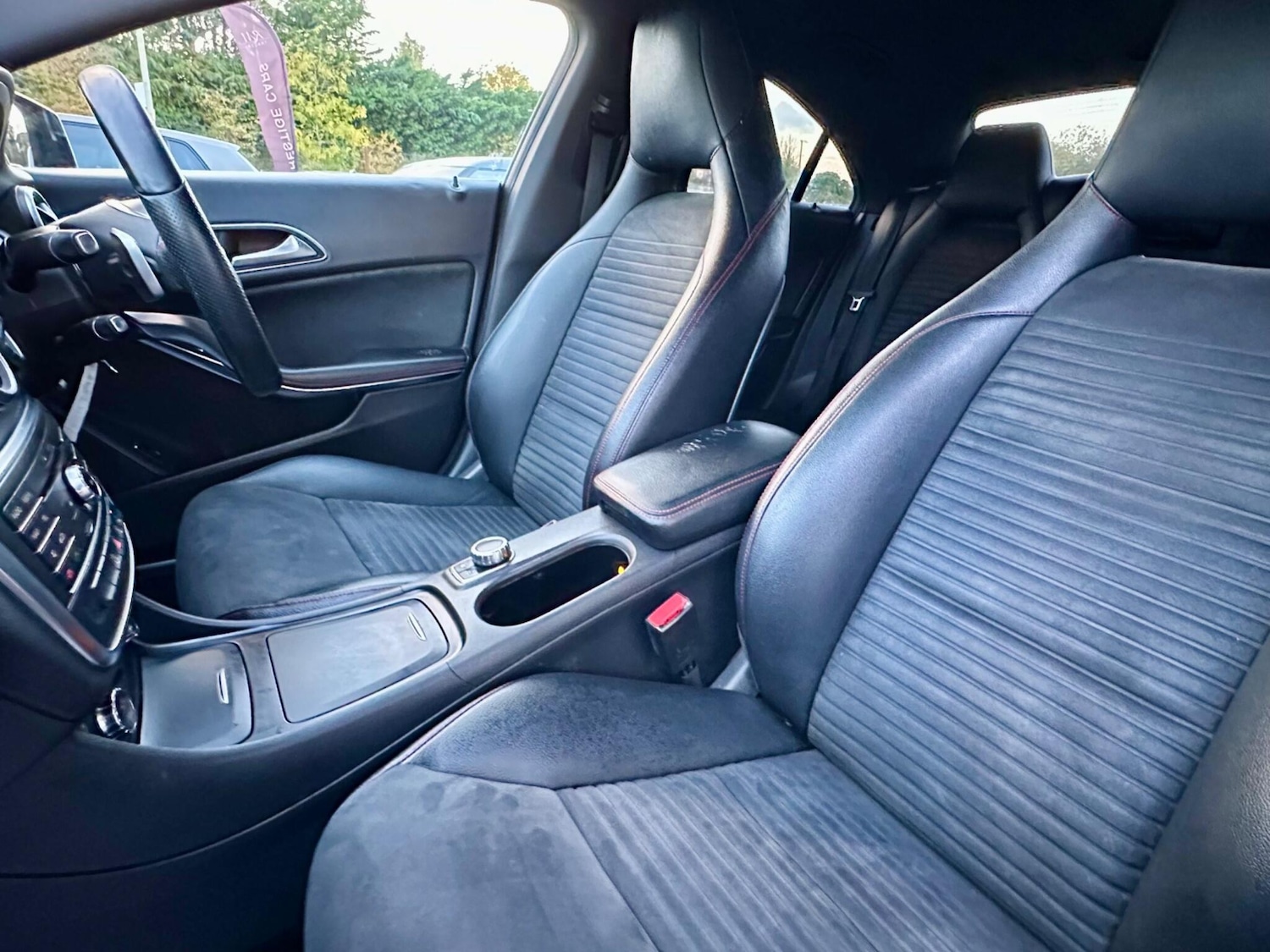 Used Mercedes-Benz CLA 2015 for sale - 76388155: Photo 27