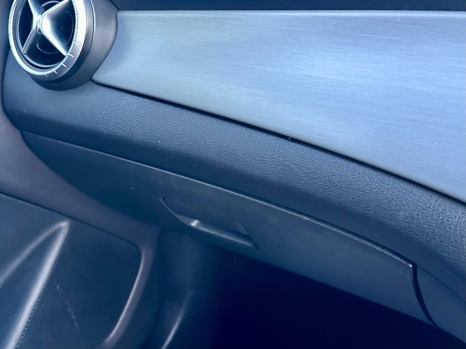 Used Mercedes-Benz CLA 2015 for sale - 76388155: Photo 48