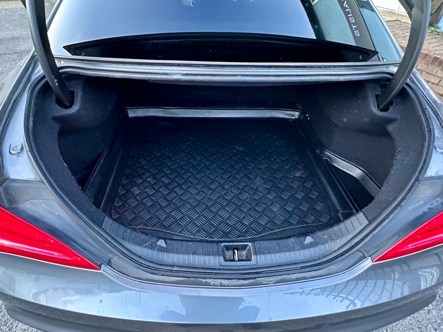 Used Mercedes-Benz CLA 2015 for sale - 76388155: Photo 50