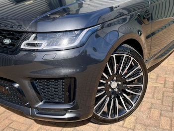 Used Land Rover Range Rover Sport 2019 for sale - 79026479: Photo