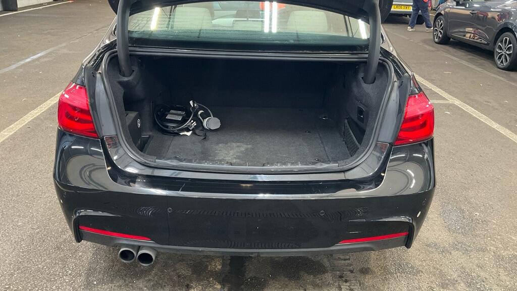 Used BMW 3 Series 2017 for sale - 77174486: Photo 11