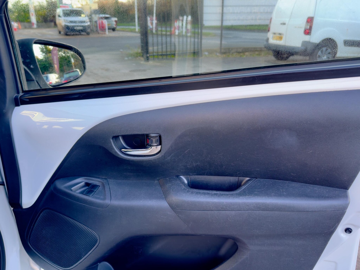 Used Toyota AYGO 2018 for sale - 77460519: Photo 17