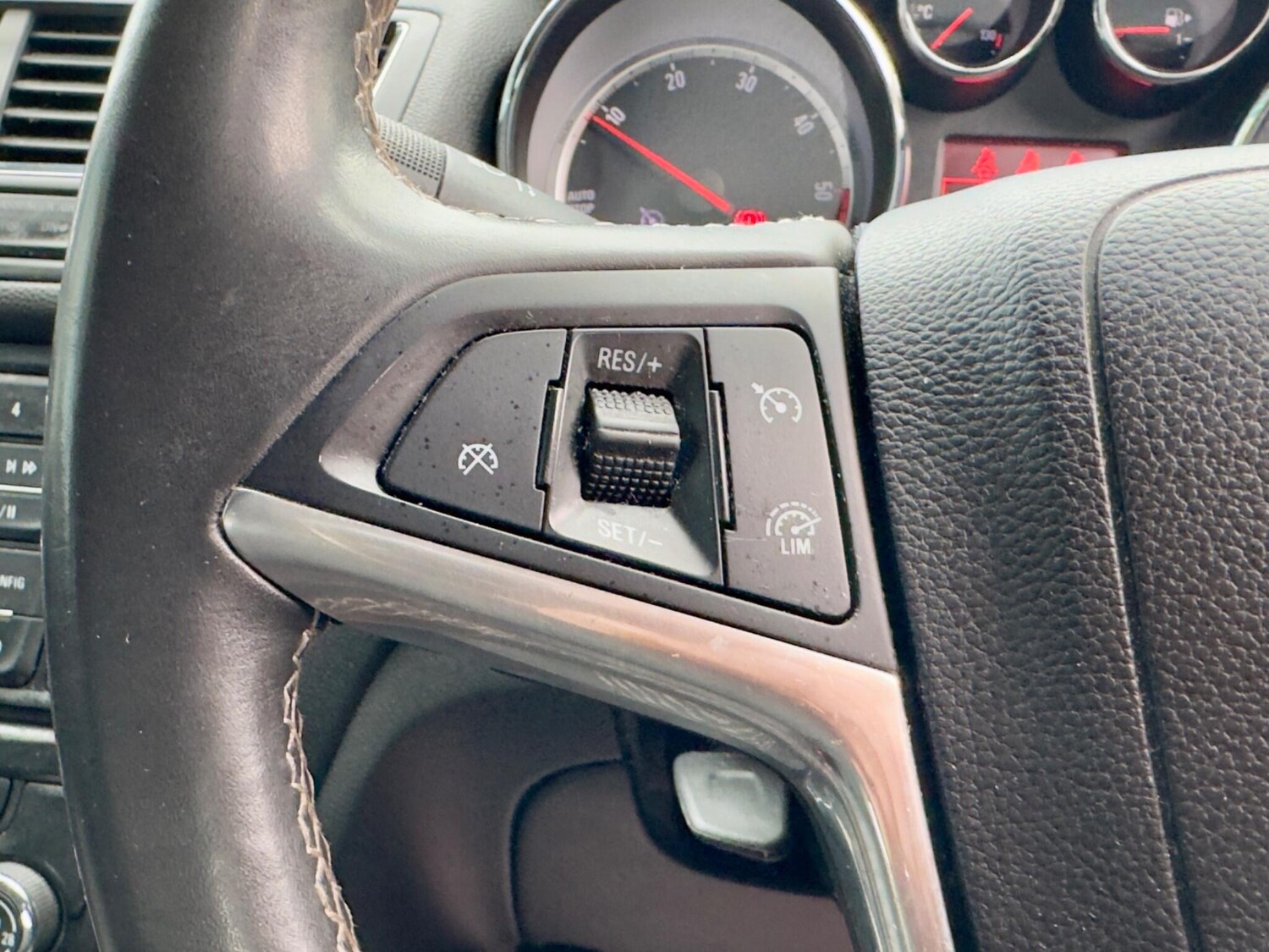 Used Vauxhall Mokka 2014 for sale - 76689532: Photo 29