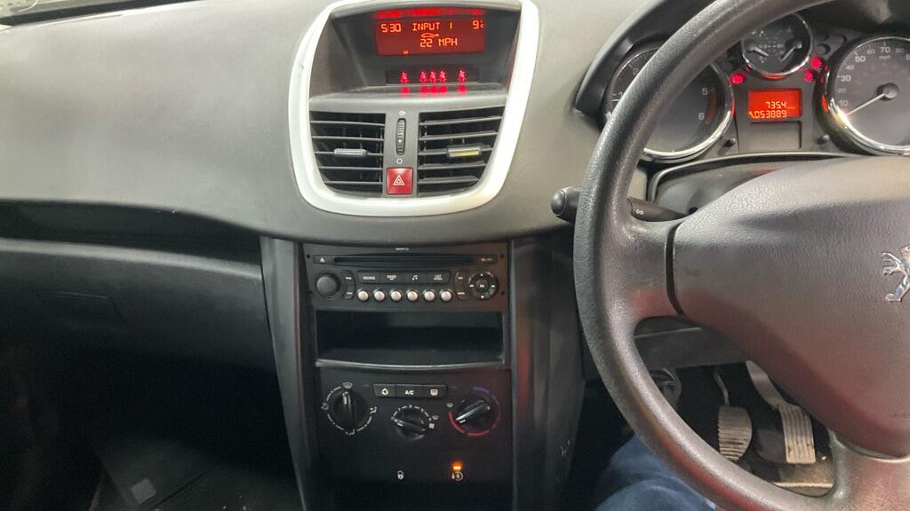 Used Peugeot 207 2009 for sale - 76866328: Photo 9