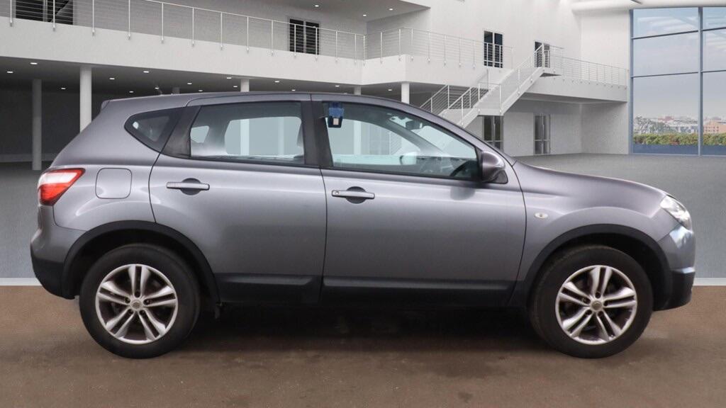 Used Nissan Qashqai 2011 for sale - 76886662: Photo 4