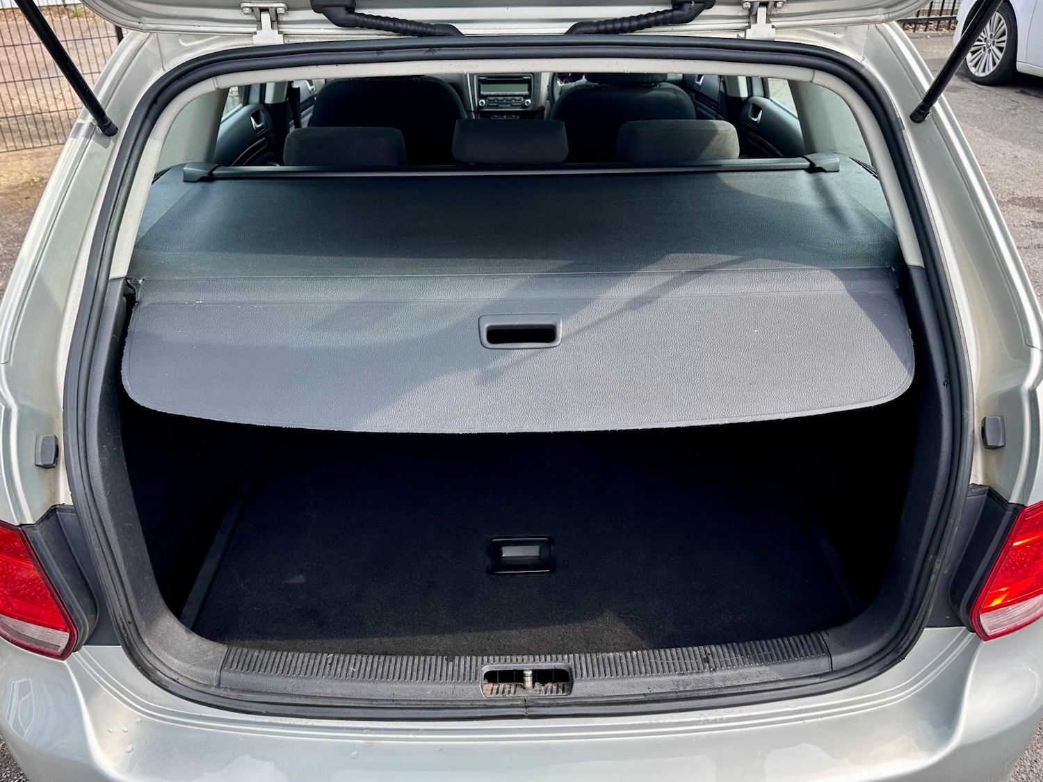 Vehicle 27