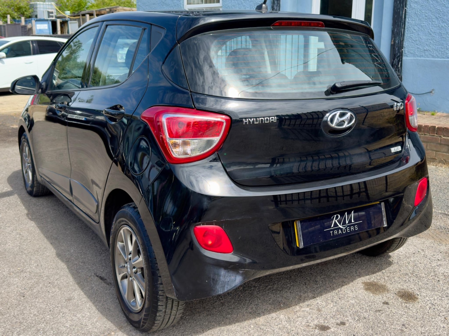 Used Hyundai i10 2014 for sale - 77460547: Photo 10