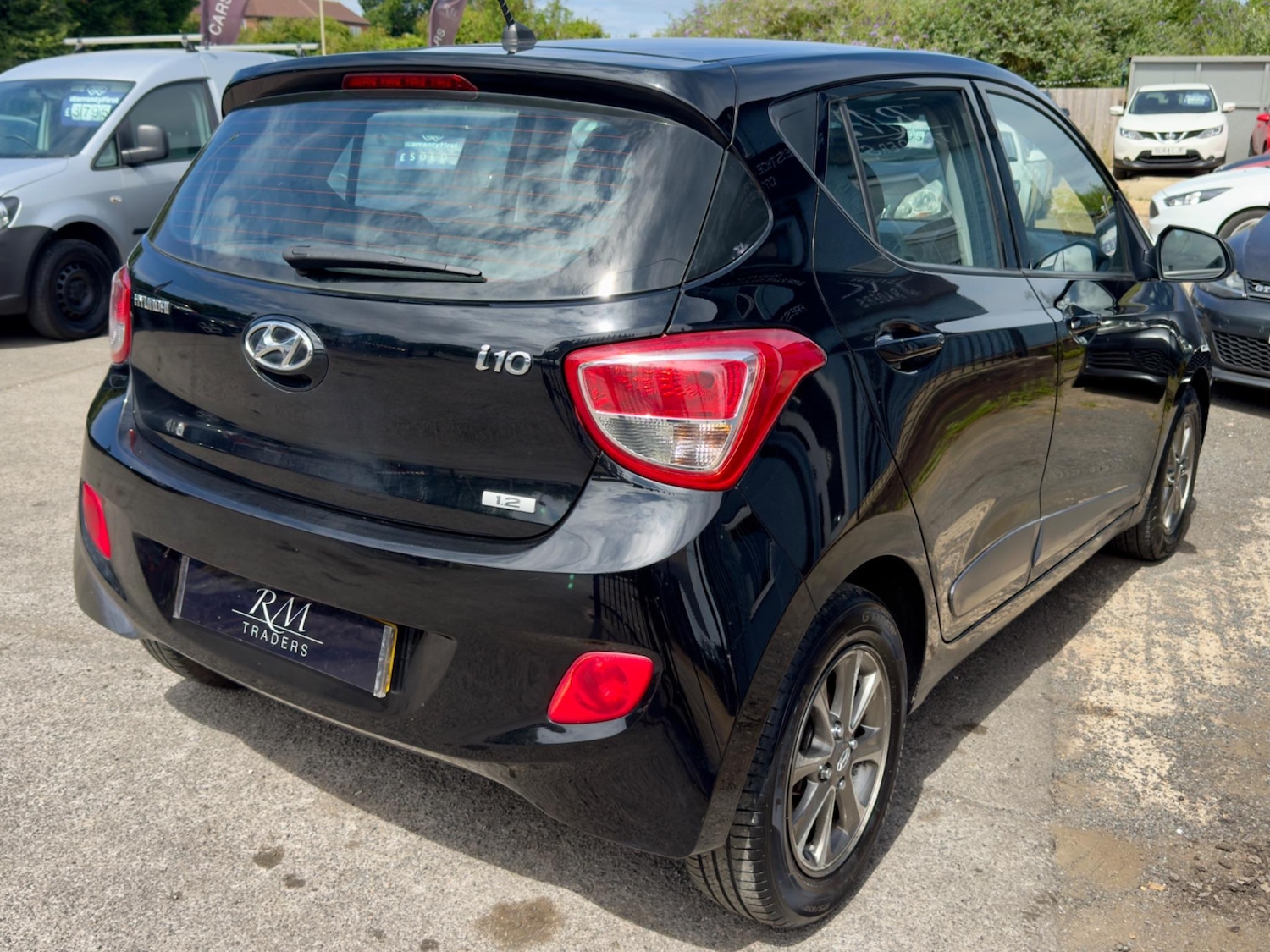 Used Hyundai i10 2014 for sale - 77460547: Photo 12