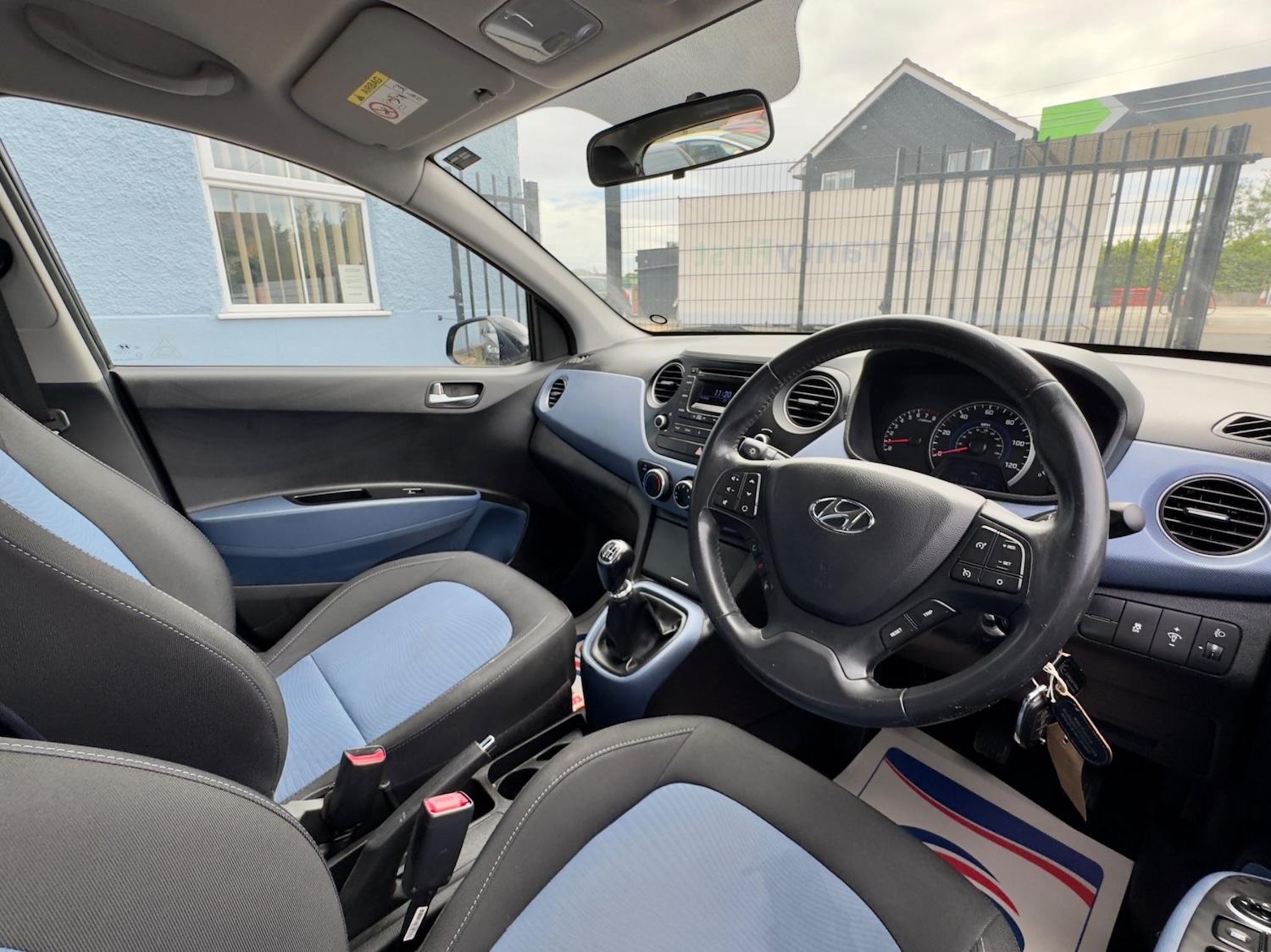 Used Hyundai i10 2014 for sale - 77460547: Photo 14