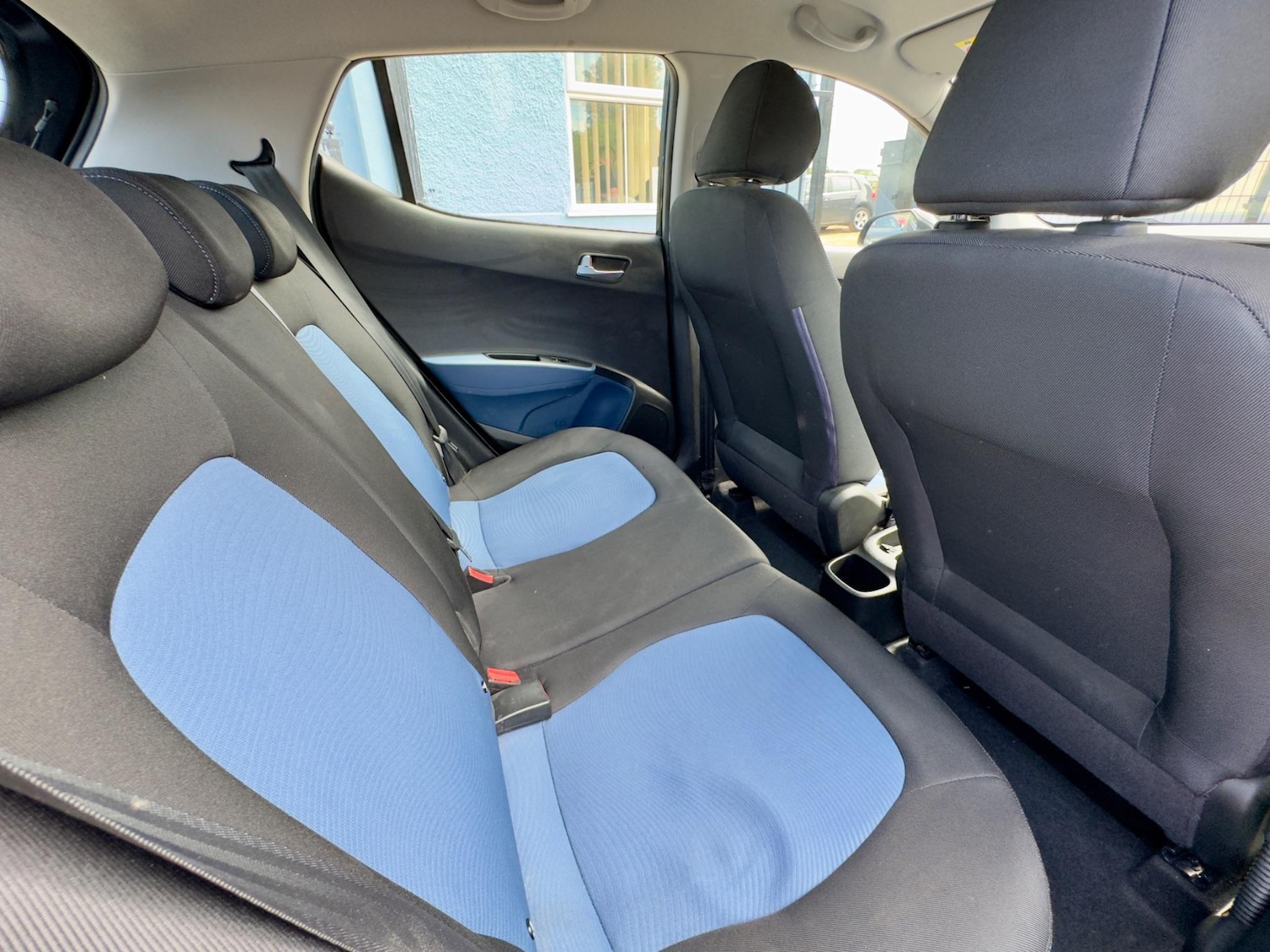 Used Hyundai i10 2014 for sale - 77460547: Photo 18