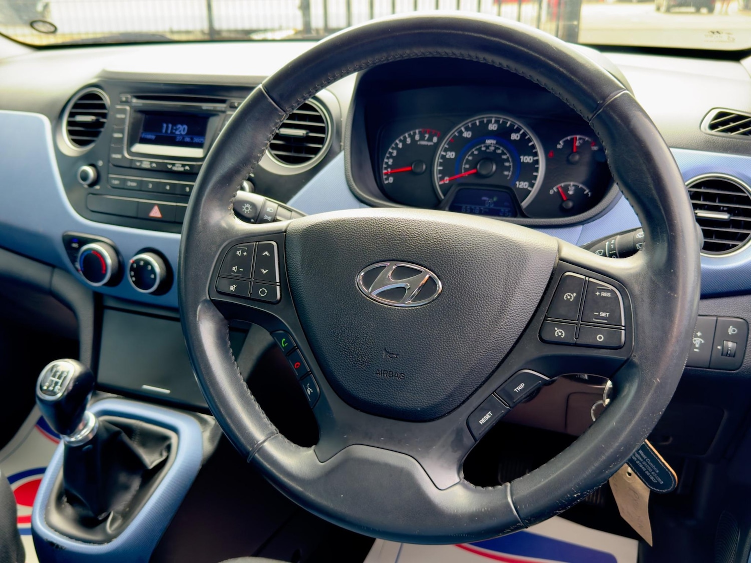 Used Hyundai i10 2014 for sale - 77460547: Photo 24