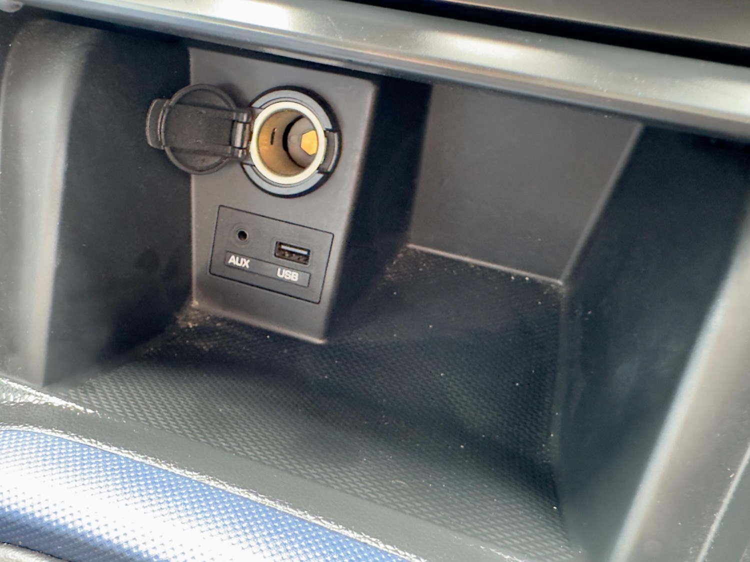 Used Hyundai i10 2014 for sale - 77460547: Photo 33