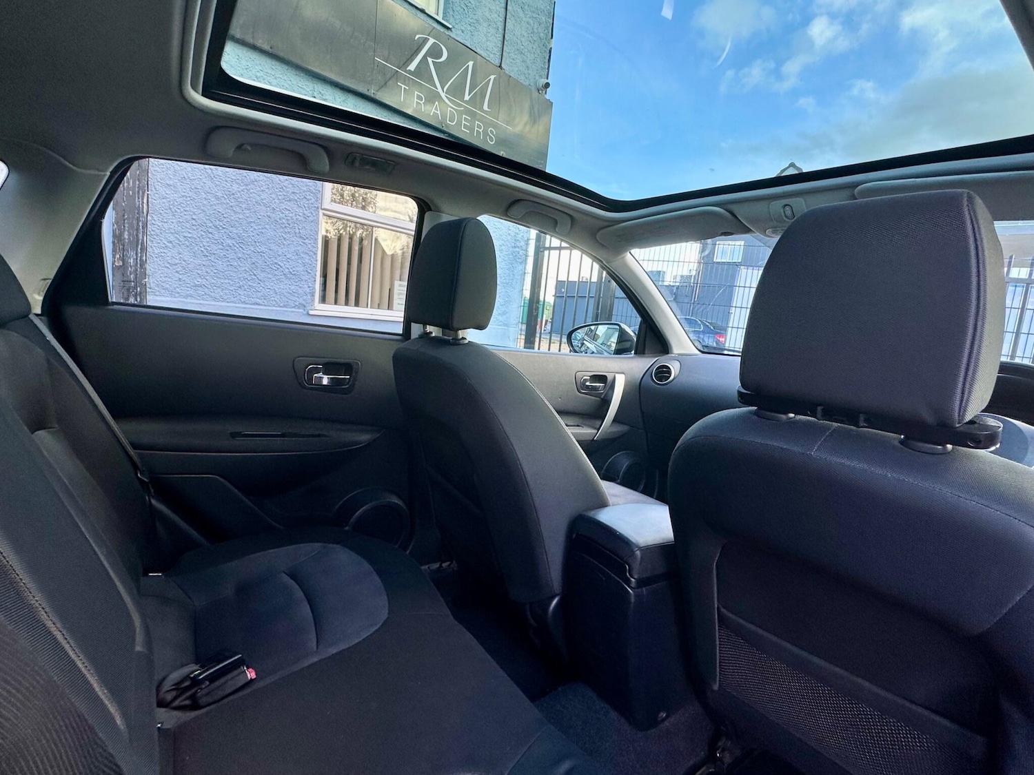 Used Nissan Qashqai for sale - 76440402: Photo 19