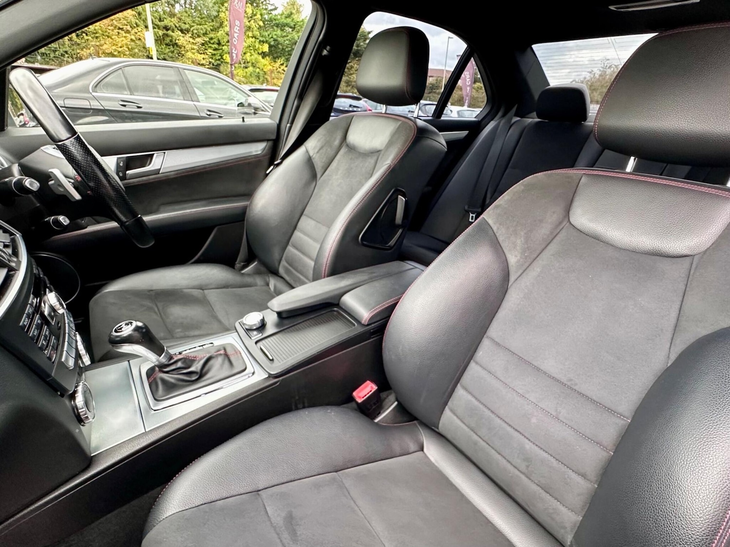 Used Mercedes-Benz C Class 2013 for sale - 76326258: Photo 25