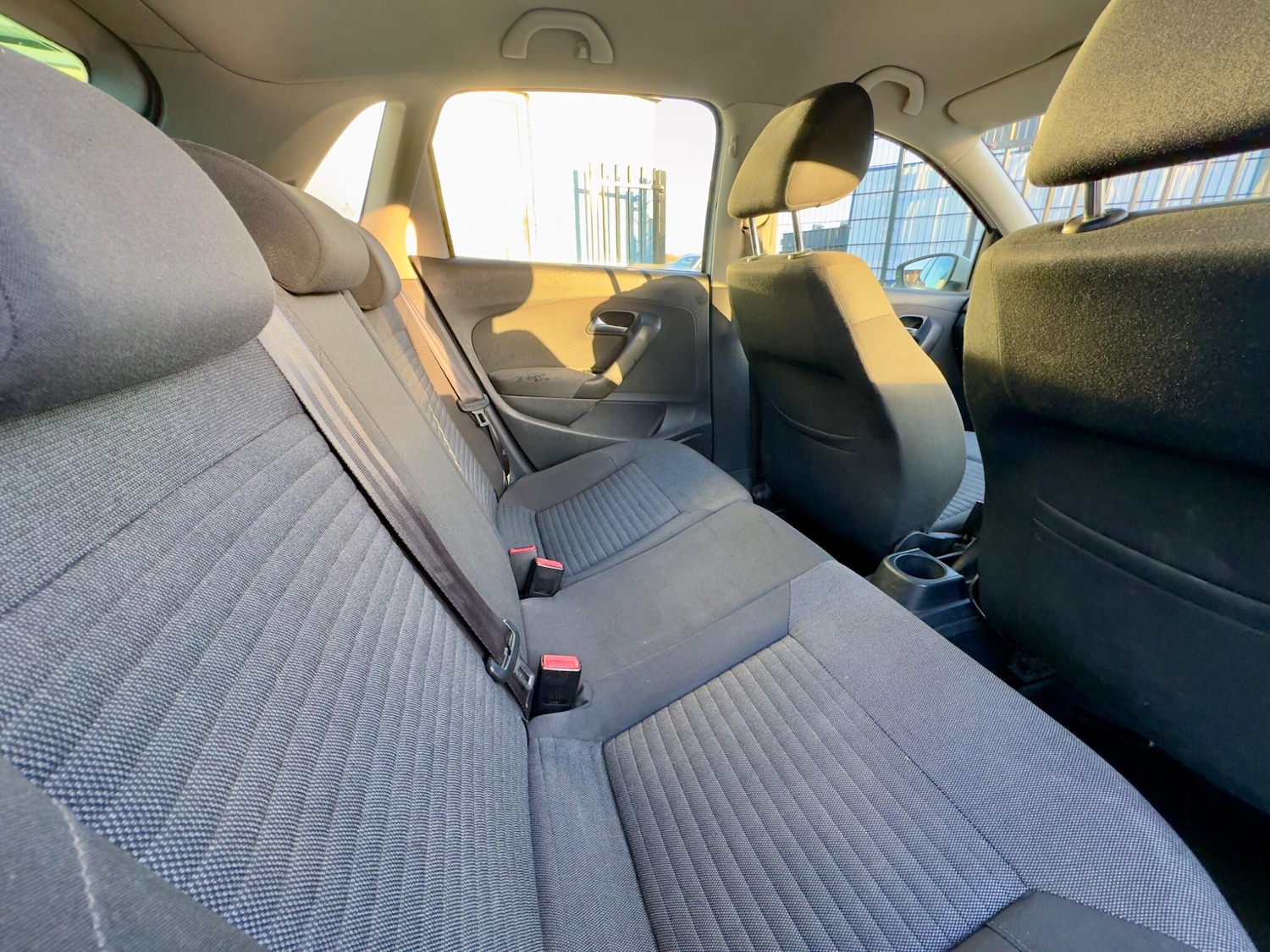 Used Volkswagen Polo 2011 for sale - 77460512: Photo 14