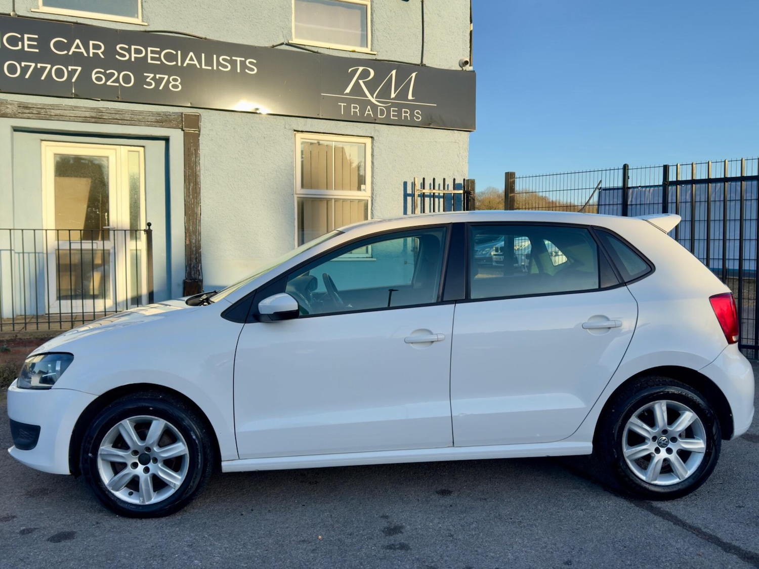 Used Volkswagen Polo 2011 for sale - 77460512: Photo 5