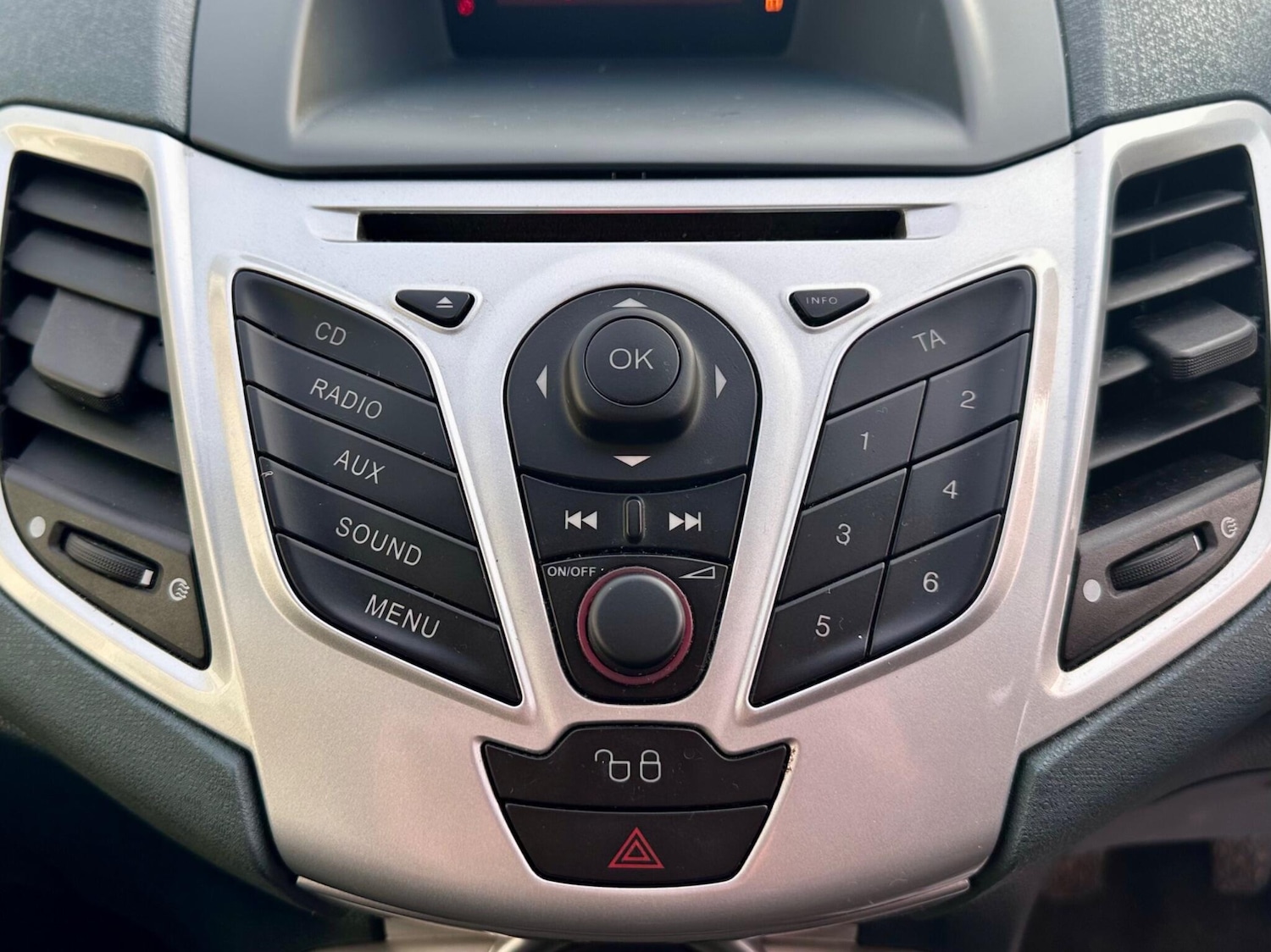 Used Ford Fiesta 2008 for sale - 76935781: Photo 20