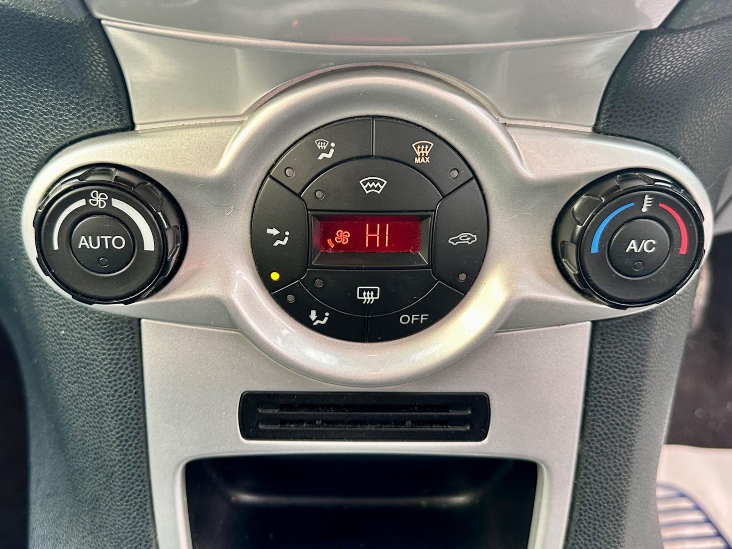 Used Ford Fiesta 2008 for sale - 76935781: Photo 21