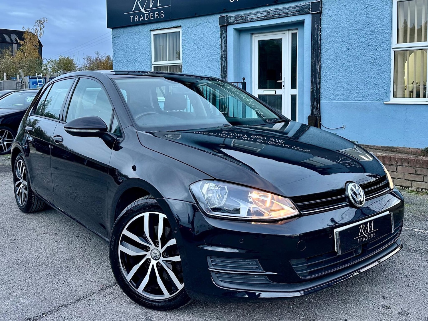 Used Volkswagen Golf 2013 for sale - 76473143: Photo 1