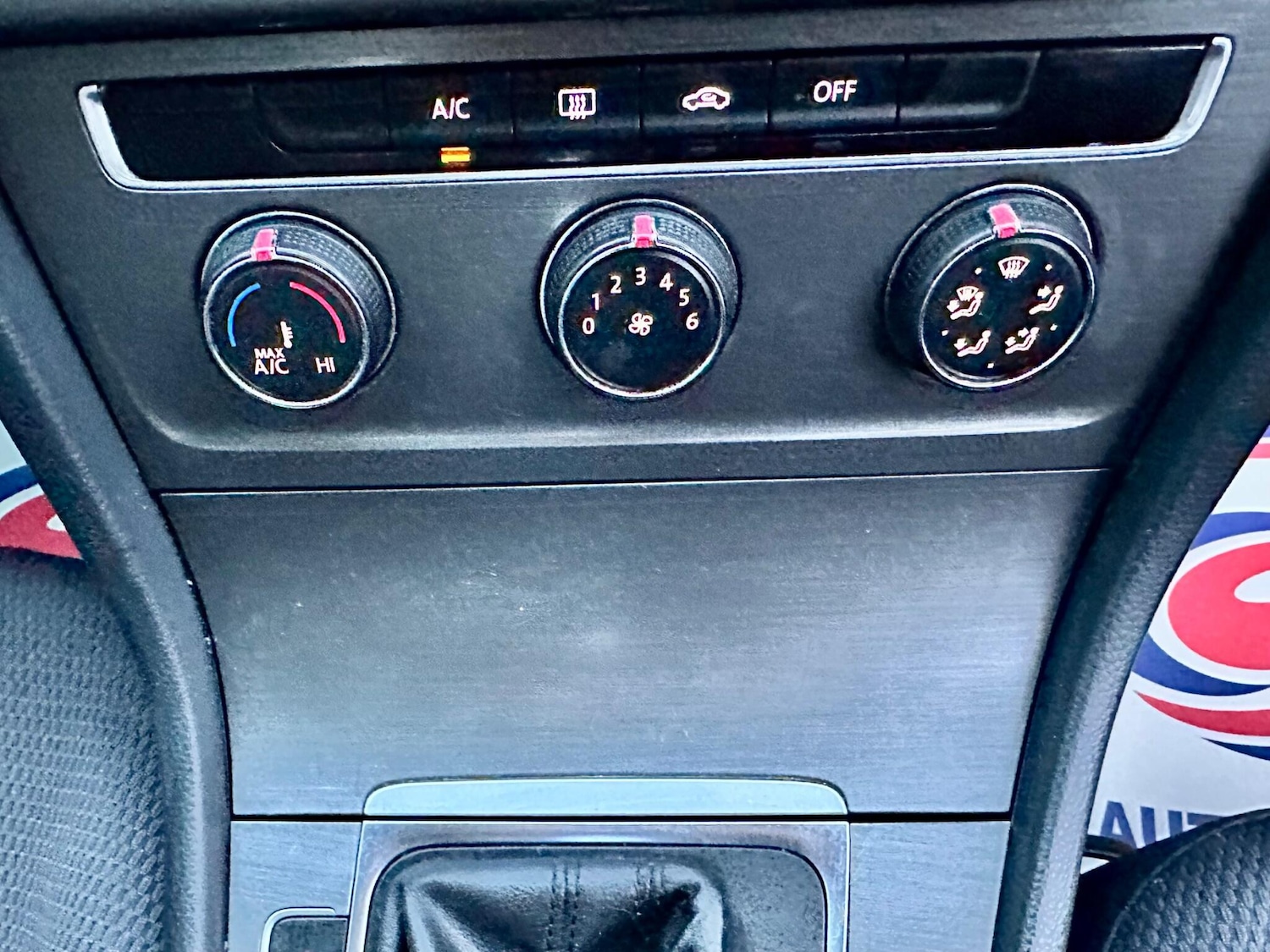 Used Volkswagen Golf 2013 for sale - 76473143: Photo 29