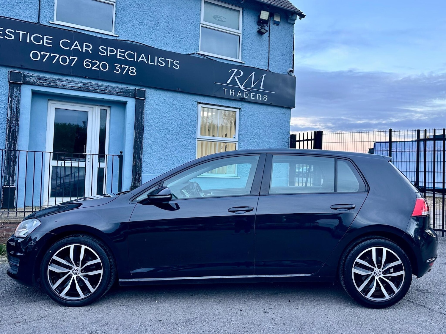 Used Volkswagen Golf 2013 for sale - 76473143: Photo 8