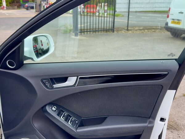 Used Audi A4 Avant 2013 for sale - 76201032: Photo 31
